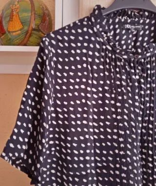 (L) Blusa Didi de manga corta