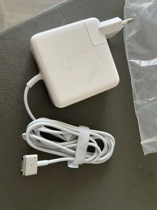 Base enchufe Mac Apple