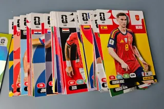 Lote 82 Cartas Panini Adrenalyn XL Mundial 2026