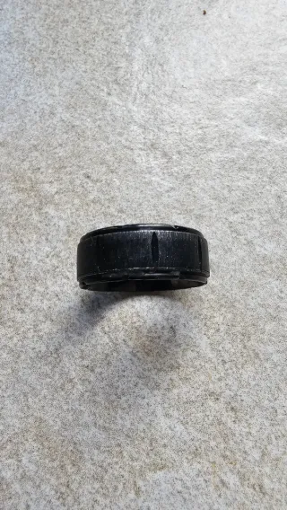 2 anillos por 10 euros los dos.