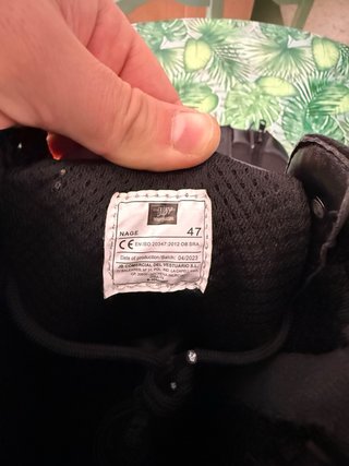 Botas Tácticas JBV Talla 47 Negras