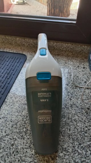 Aspiradora de mano Black+Decker