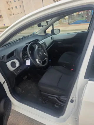 Toyota Yaris 2013