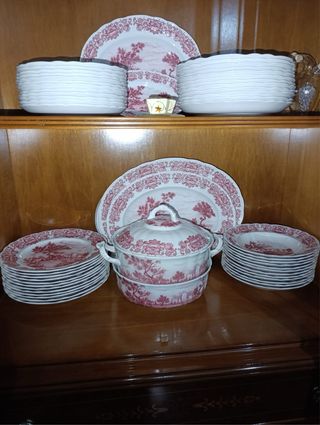 Vajilla Pontesa Cerámica Roja y Blanca
