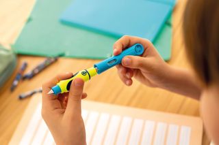 Pelikan penna ergonomica per bambini principianti