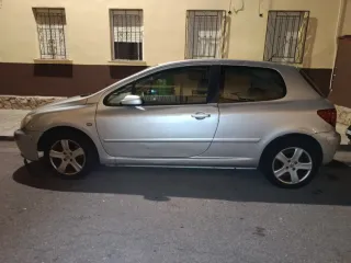 Peugeot 308 2004