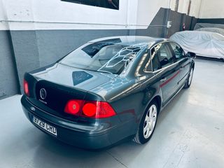 Volkswagen Phaeton 2004