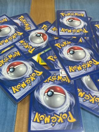 21 cartas pokémon NEO DISCOVERY inglés