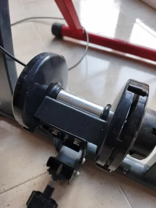 Rodillo de entrenamiento para bicicleta