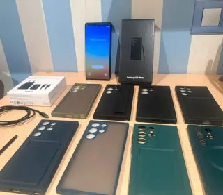 Samsung Galaxy S23 Ultra 256GB + 8 Fundas Regalo