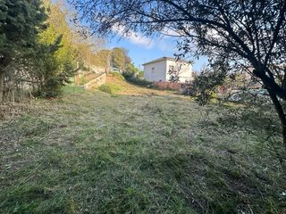 Terreno en Can Claramunt - Cerca de la entrada