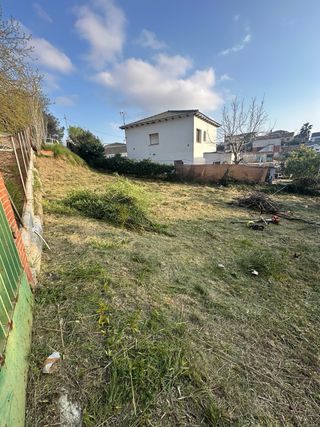 Terreno en Can Claramunt - Cerca de la entrada