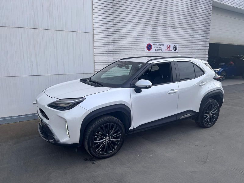 Toyota Yaris Cross 120H AWD 2023 - foto 1