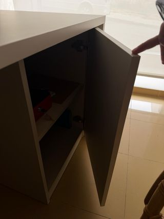 Mesa de estudio moderna