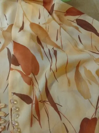 Casaca Estampada Talla XL.... también camisa