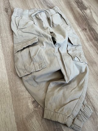 Lote 2 Pantalones Jogger Kiabi Niño 5 Años