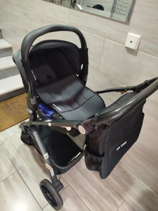 Carricoche Be Cool slide azul y negro