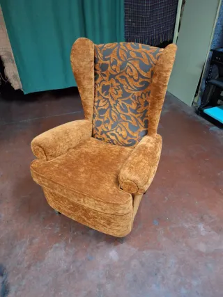 Poltrona Relax in Tessuto Stampato, Nuova, appena rivestita