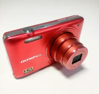 Olympus D-745 Rossa - Nuova con scatola
