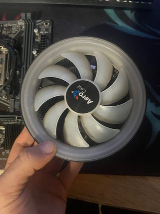 Placa Base Gigabyte H410M H +i3 10100f 3,6 ghz+fan