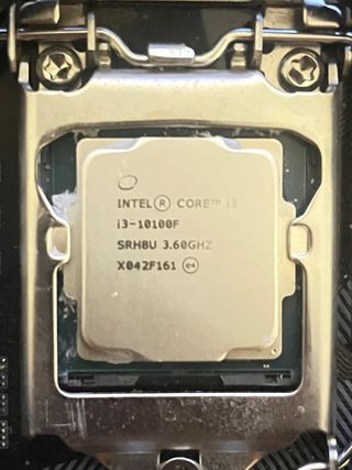 Placa Base Gigabyte H410M H +i3 10100f 3,6 ghz+fan