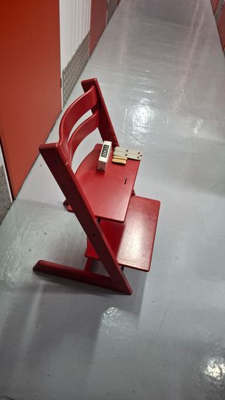 Trona Stokke Tripp Trapp - Madera Roja