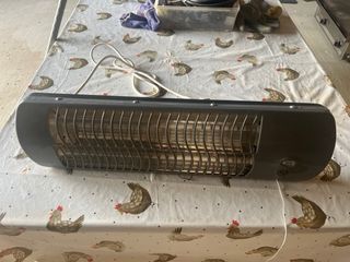 Estufa radiador gris
