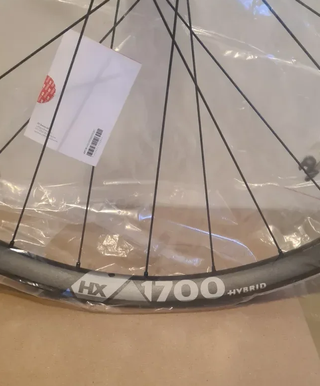 DT Swiss HX1700 29" trasera 35 mm con garantía