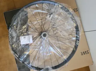 DT Swiss HX1700 29" trasera 35 mm con garantía