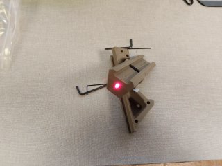 Empuñadura Táctica Triángulo BK/TAN