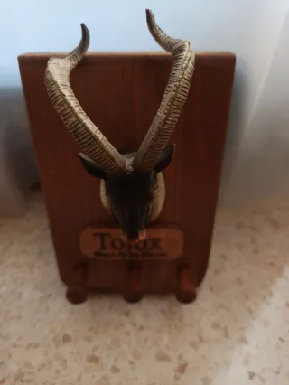 Cuelga llaves Torox madera y plástico