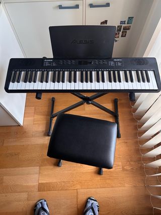 Teclado Alesis Melody 61