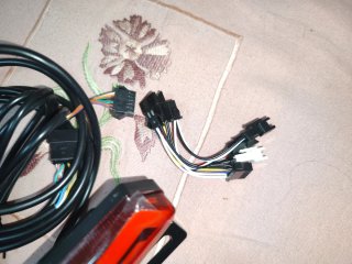 Recambio patinete: luz trasera y mando