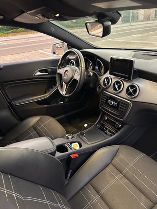 Mercedes CLA 220d