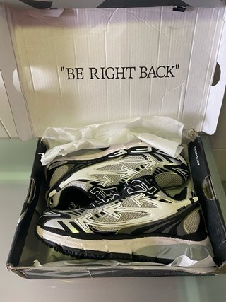 Sneakers Off-White Taglia 41 Bianco e Nero