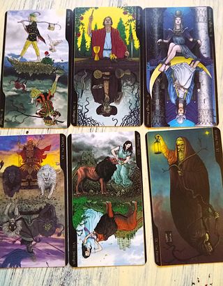 Tarot of the Oppositions, caja de metal, irisadas