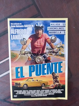 Película VHS La Familia y... Uno Más