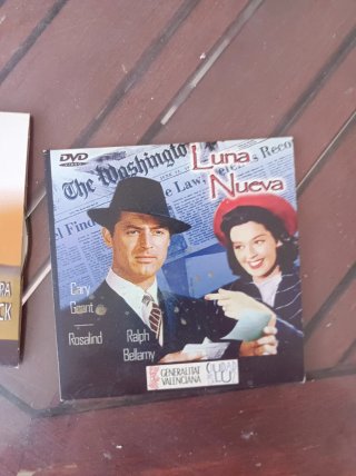 Película VHS La Familia y... Uno Más