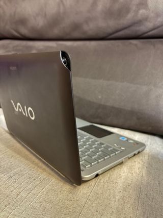 Portátil Sony Vaio VPCM11M1E Plata y Negro