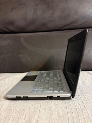 Portátil Sony Vaio VPCM11M1E Plata y Negro
