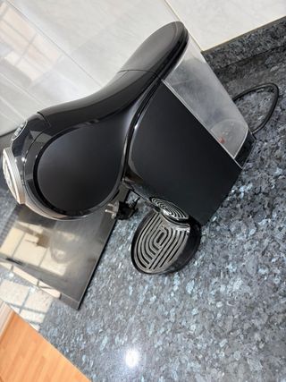 Cafetera Dolce Gusto Negra