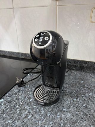Cafetera Dolce Gusto Negra