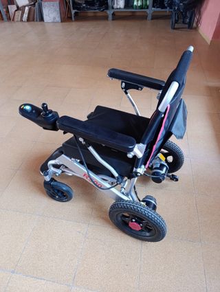 Silla de ruedas eléctrica R500