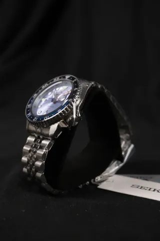 Seiko 5 Sport GMT Automático SSK029K1 FULL SET NEW