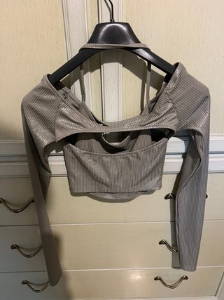 Crop top maniche lunghe effetto lamé