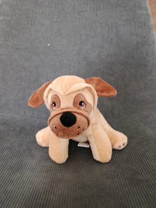 Lote 3 peluches: perro, oso y conejo