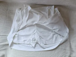 Falda pantalón deportiva Nike blanca