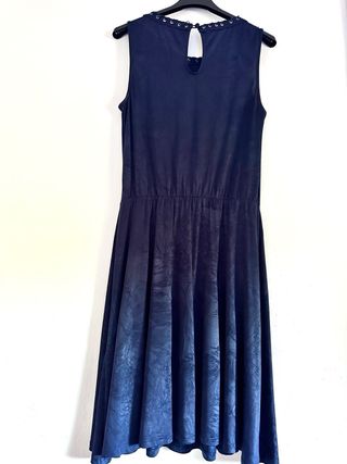 Abito Guess blu notte effetto marmorizzato