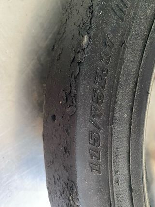Neumáticos lisos slim circuito