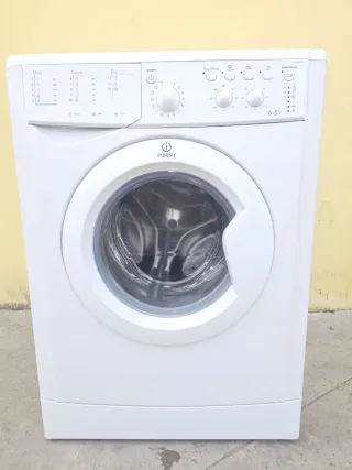 LAVADORA SECADORA INDESIT 6 KG 1.000 RPM